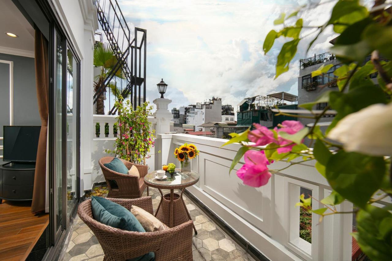La Selva Premium Hotel ハノイ市 エクステリア 写真