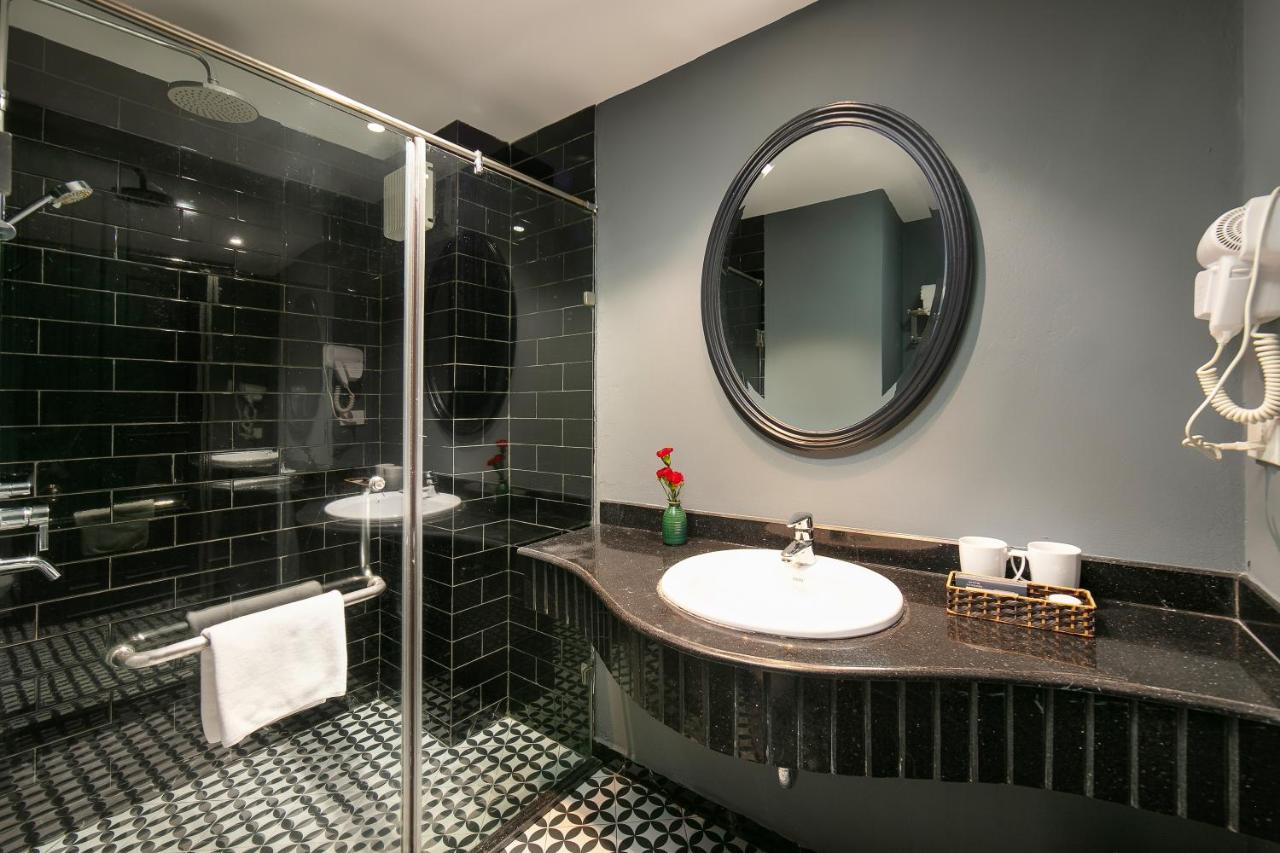 La Selva Premium Hotel ハノイ市 エクステリア 写真
